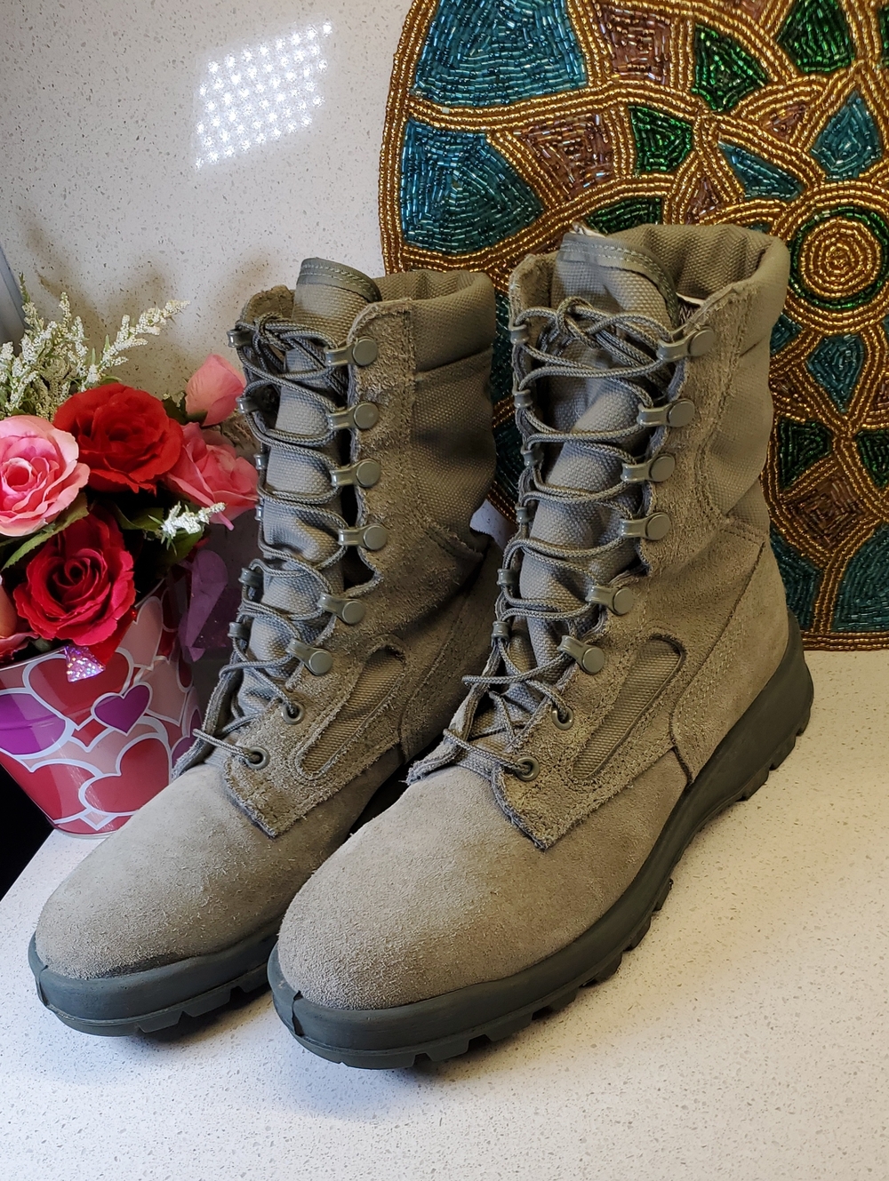 WELLCO Tactical Lace-Up Women's Boots in Olive Gray